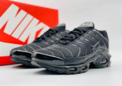 Кроссовки Nike Air Max Plus Triple Black Tn