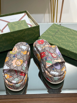 Gucci Platform Slide Sandal