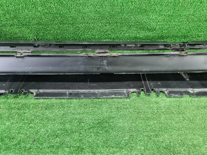 Накладка порога правая Mercedes GLS X167 (2019-н.в.)