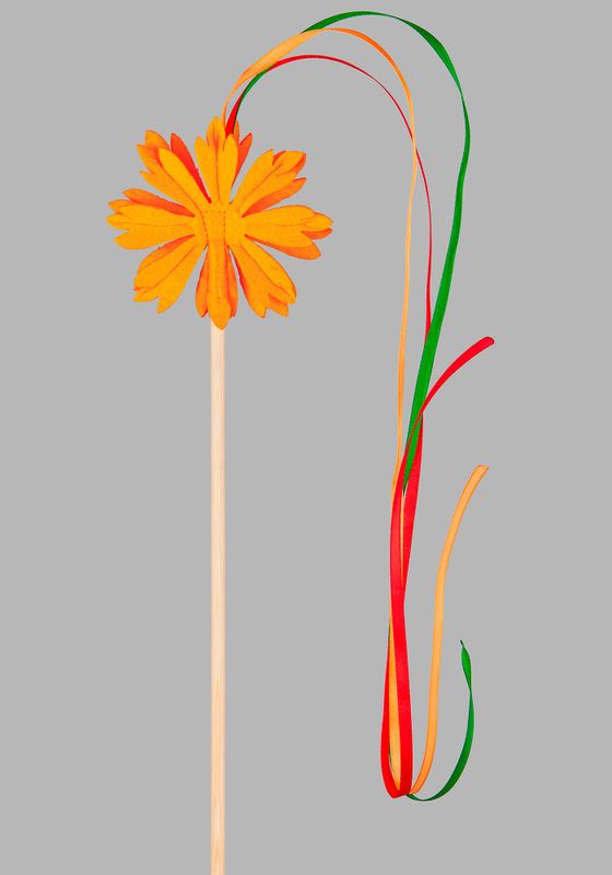 цвет оранжевый