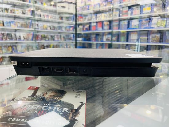 Sony Playstation 4 Slim 500Gb CUH-2108A,С коробкой, S/N: 02274524541335427  (PS4, Б/У)