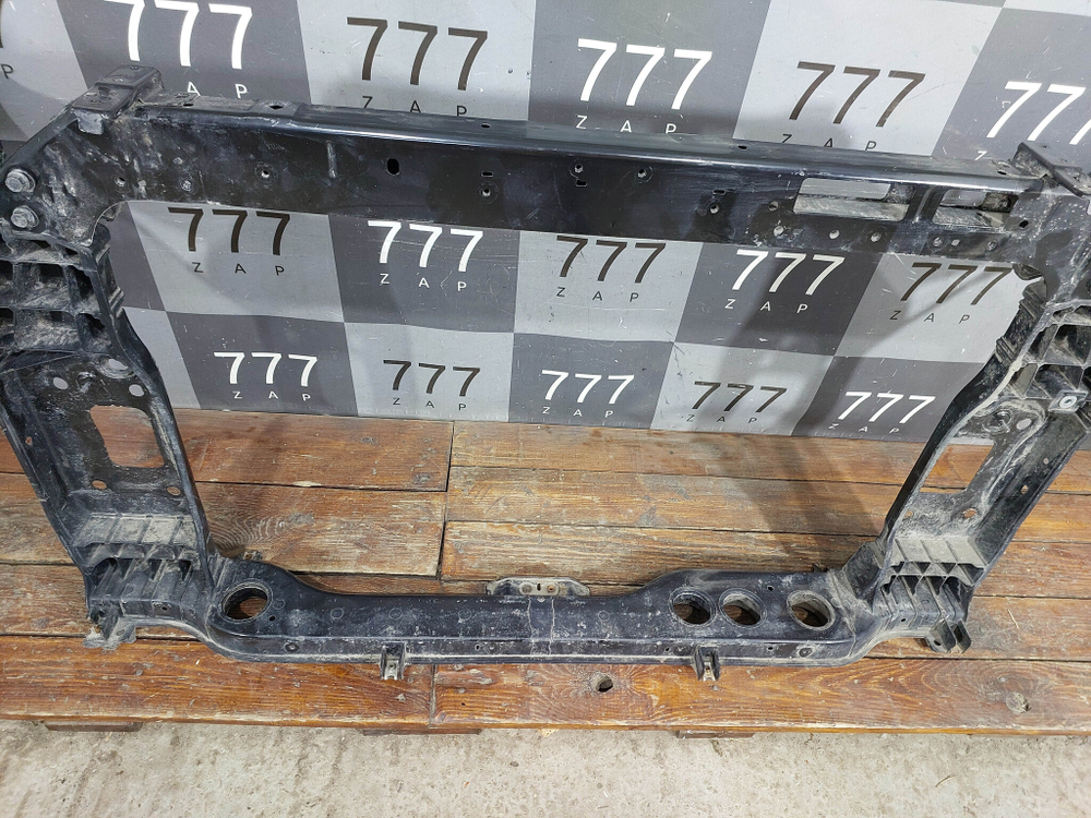 Панель передняя Kia Sportage 4 (QL) 16-22 Б/У Оригинал 64101F1000