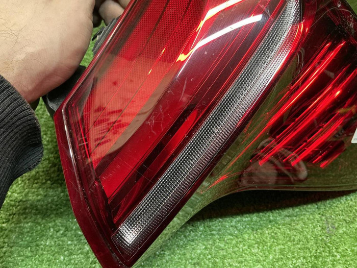 Фонарь правый внешний Hongqi H5 2 (2022-н.в.)