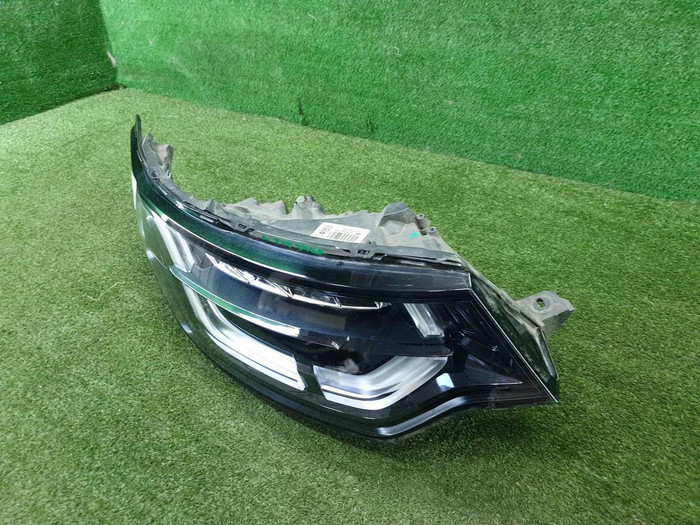 Фара правая Land-Rover Discovery 5 (2016-2021) LED (В пленке)