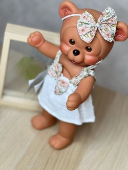 Кукла Nines виниловая 27см Poppy (2750)