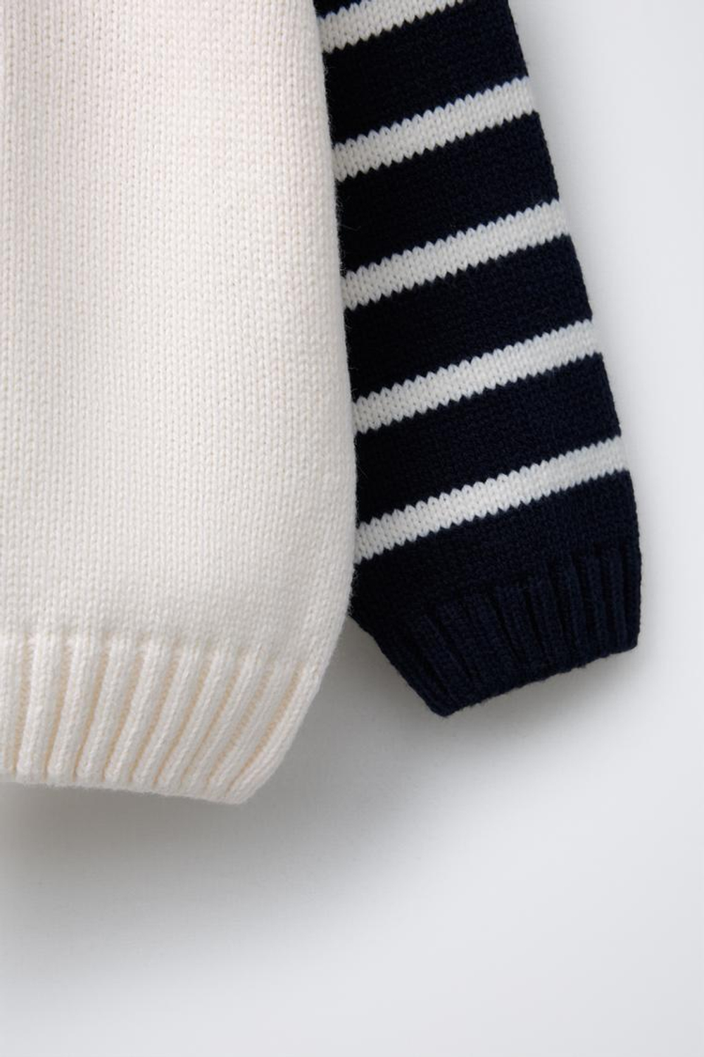 ZARA ТРИКОТАЖНЫЙ ДЖЕМПЕР SNOOPY PEANUTS™, ЭКРЮ