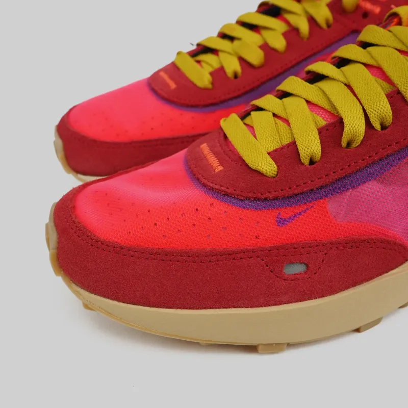 Кроссовки Nike Waffle One 