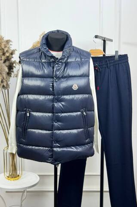 Безрукавка Moncler