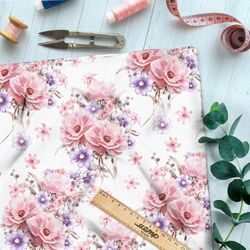 Ткань оксфорд 600 пышные розовые цветы и васильки на бежевом фоне