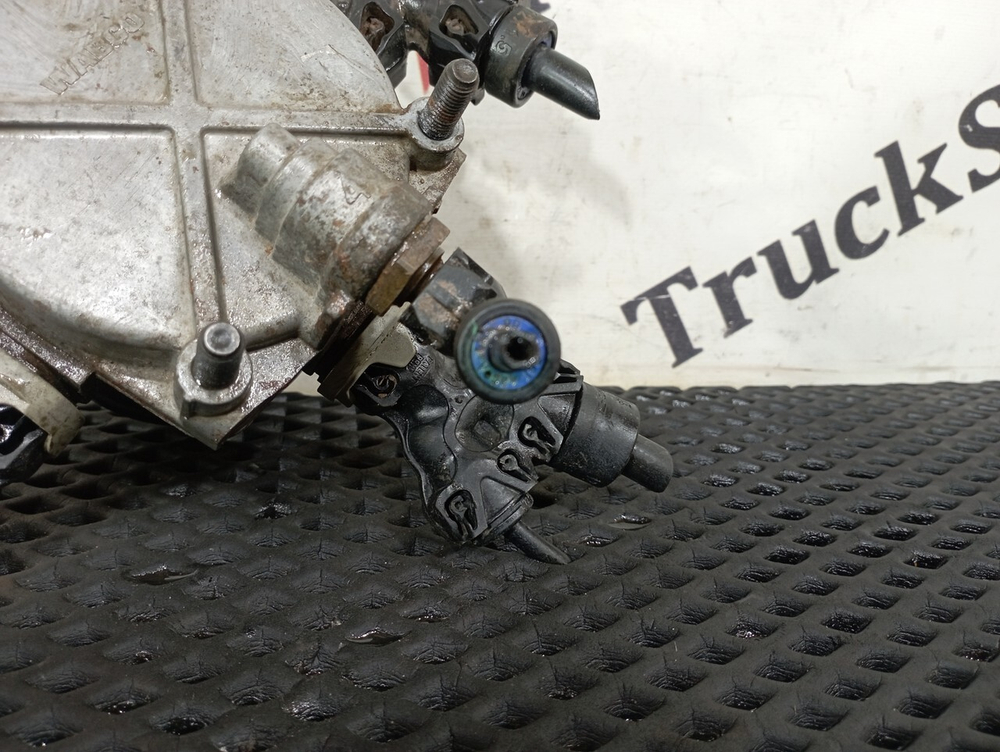 Клапан ускорительный 2017г