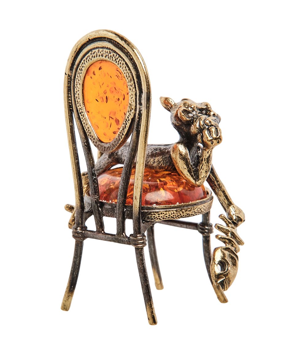 AM-1044 Фигурка «Кот сытый на стуле» (латунь, янтарь)