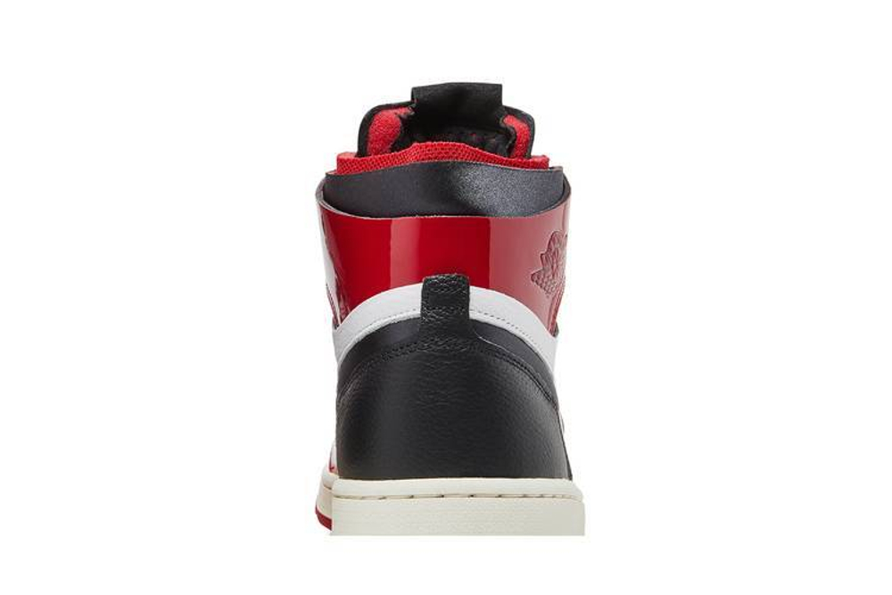 Кроссовки Jordan Air Jordan 1 High Zoom Air Cmft "Bulls" (Женская размерная сетка)