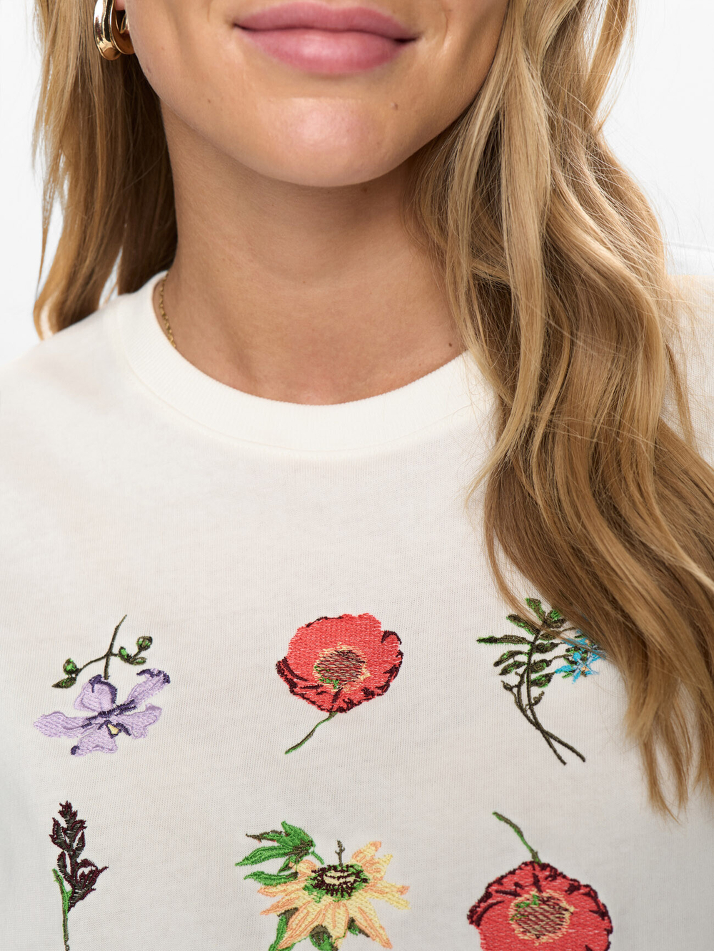 Футболка женская Belisa Boxy Tee NUMPH