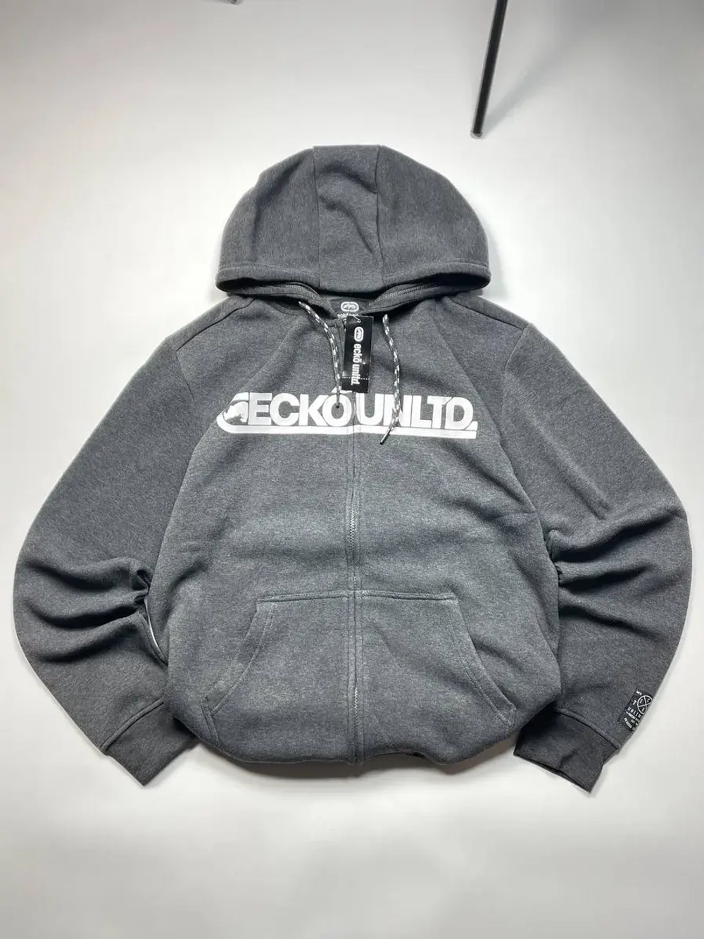 Худи от Savitar G-Unit Tribal Emerica Fubu South pole