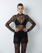 Топ из тонкого кружева черный