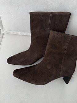 Ботильоны из натуральной замши