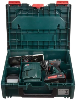 Аккумуляторная дрель-шуруповерт Metabo BS 18 L BL 2.0Ah x2 Case (602326500)