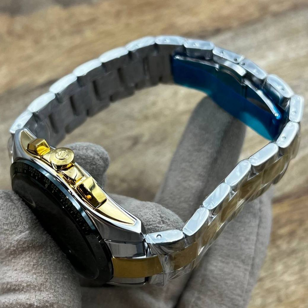 Часы Rado