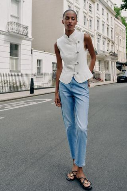ZARA ДЖИНСЫ Z1975 MOM FIT С ВЫСОКОЙ ПОСАДКОЙ, ВЫЦВЕТШИЙ СИНИЙ