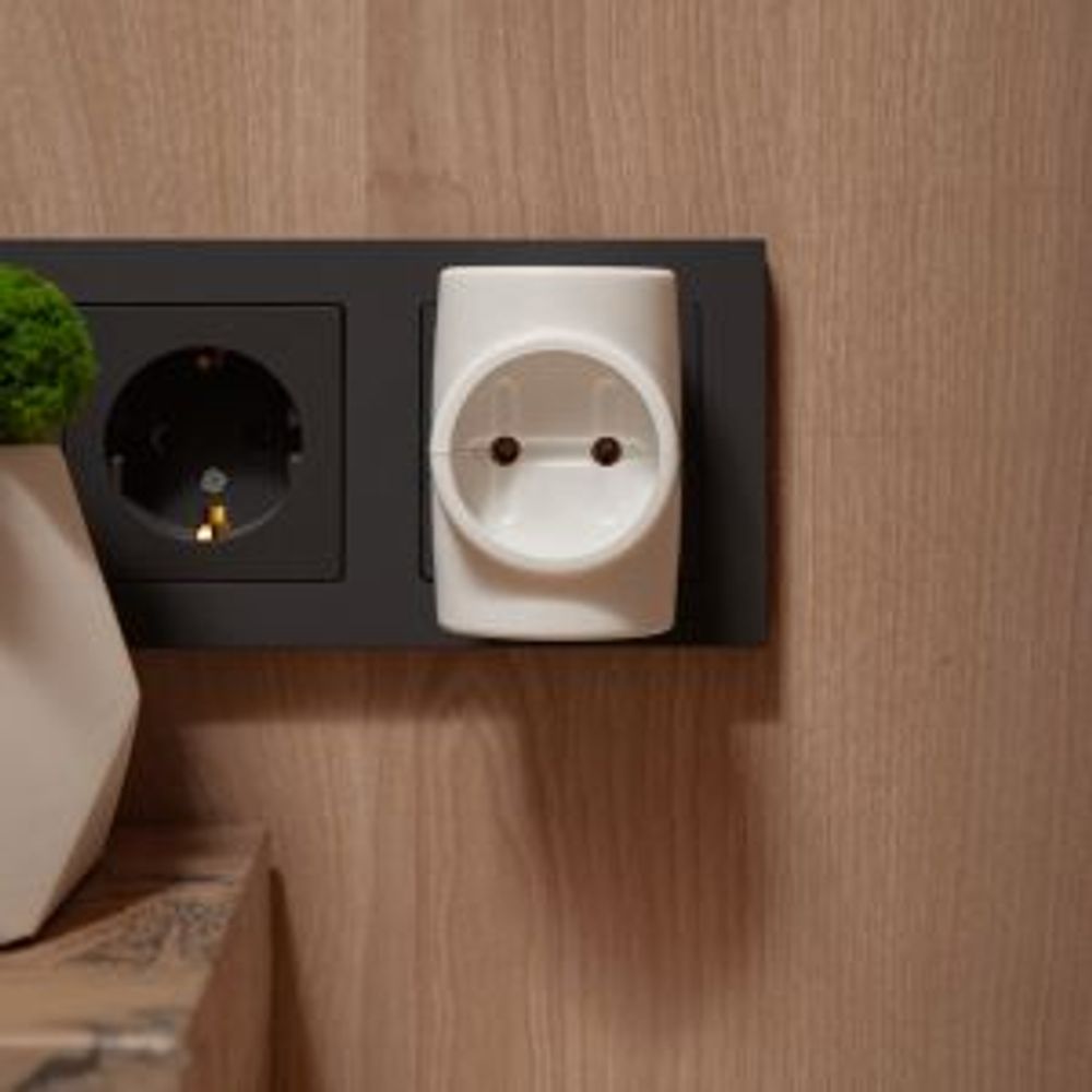 Тройник электрический 6А б/з белый 220 В REXANT