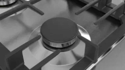 Встраиваемая газовая варочная панель Bosch PCQ7A5B90