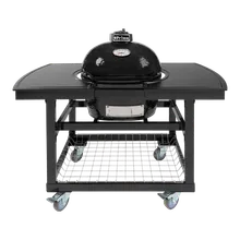 Керамический угольный гриль Primo Oval 200 Junior, 47 см, на столе с боковыми композитными столешницами
