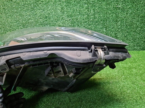 Фара правая Mercedes S W222 (2013-2017) LED