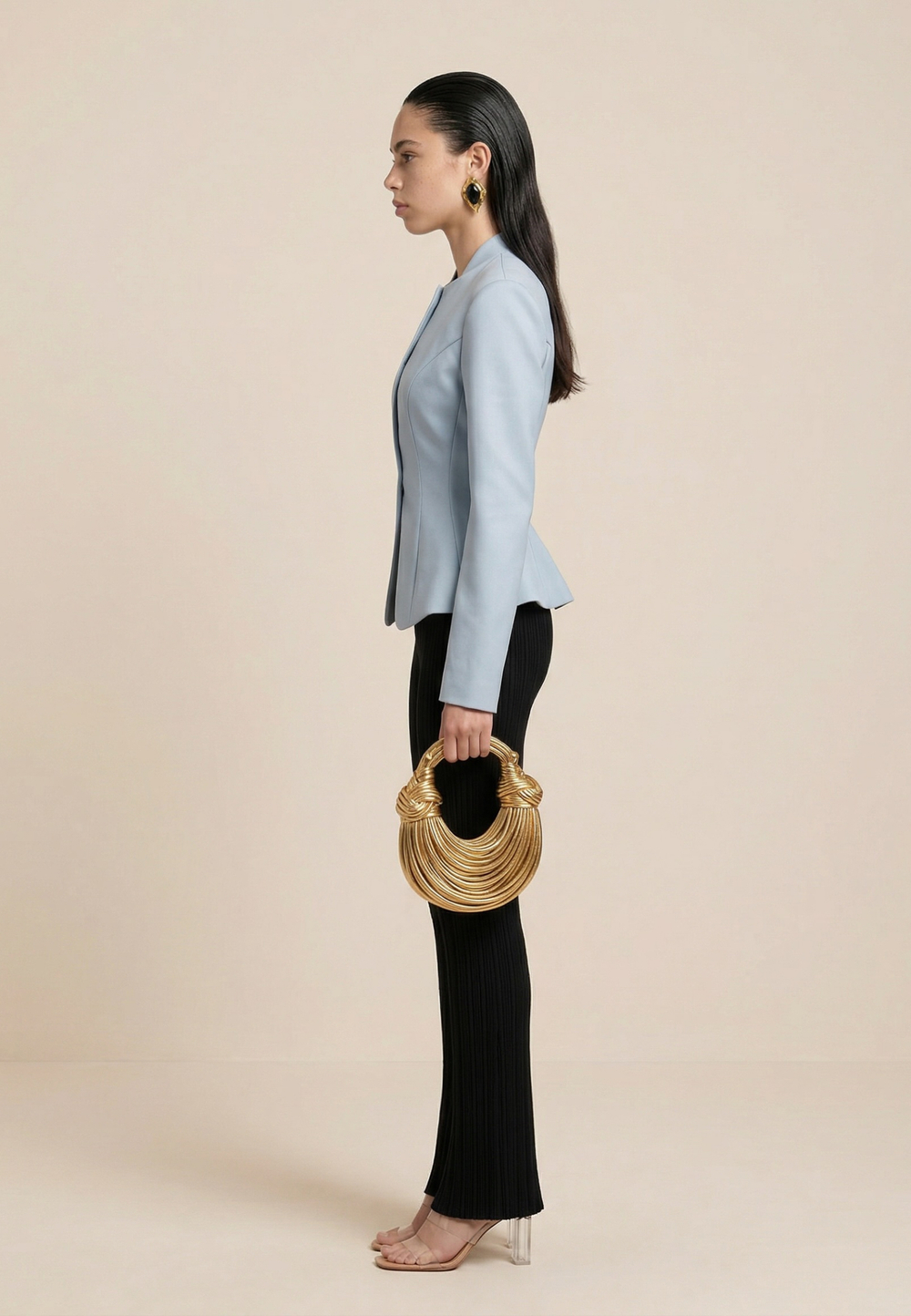 Жакет с потайной застежкой