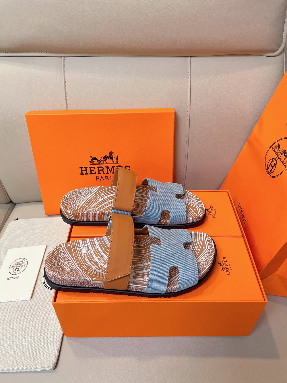 Hermes Chypre Sandal (2 colors)
