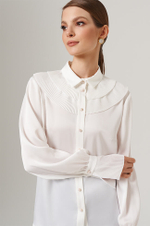 23101 Блузка женская (молочный)