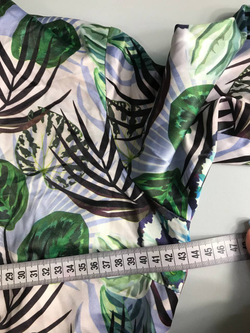 Платье Betrendy шелковистое, визуально на 42 размер