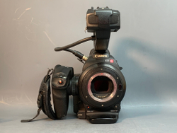 Canon EOS C100