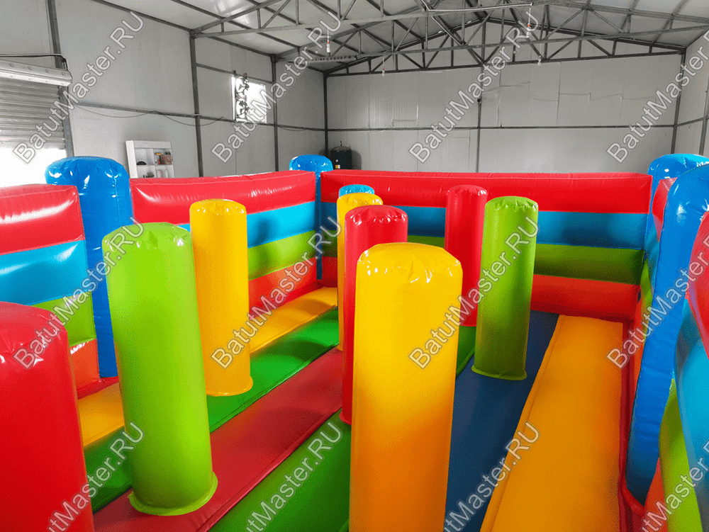 Коммерческий надувной батут "Городок", 6*4*1.8 м.