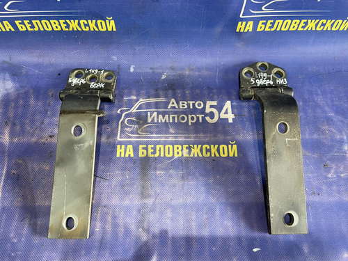 Петля багажника MITSUBISHI PAJERO 1990