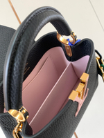Louis Vuitton Capucines Mini
