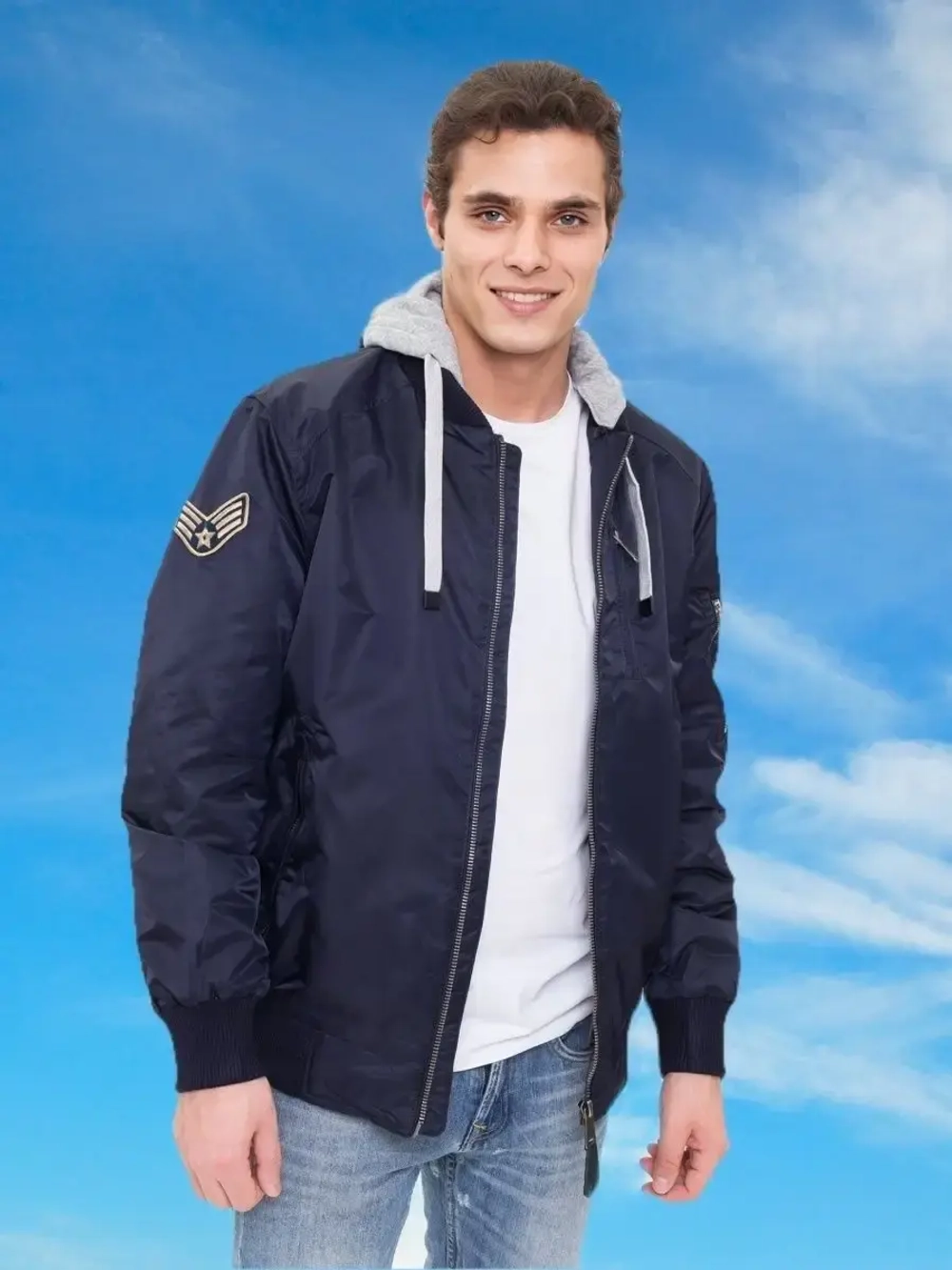 Ветровка бомбер куртка