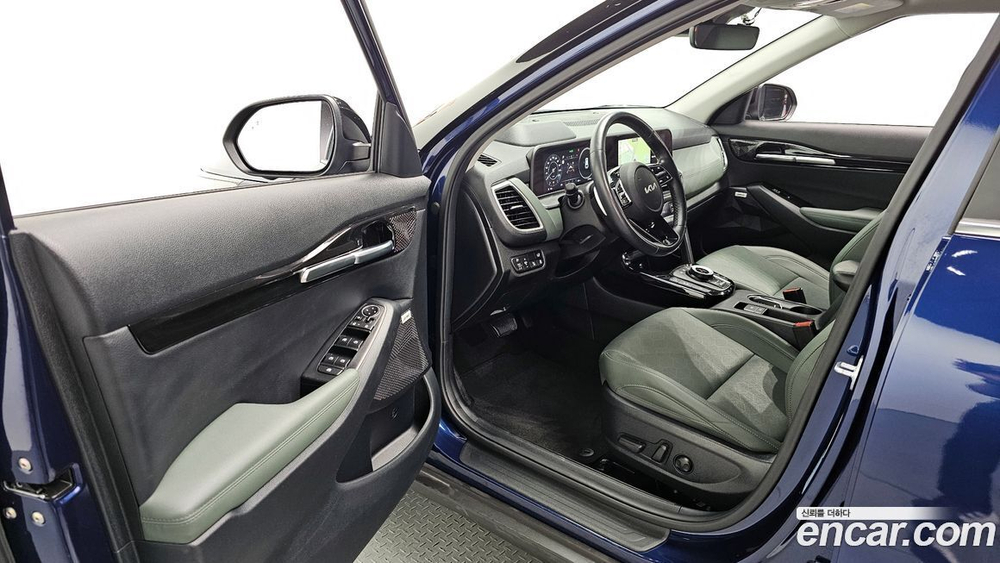 Kia The New Seltos Бензин 2.0 4WD (09.2022)