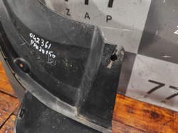 Брызговик задний левый Toyota Land Cruiser Prado 150 09-нв Б/У Оригинал 7662660300C0