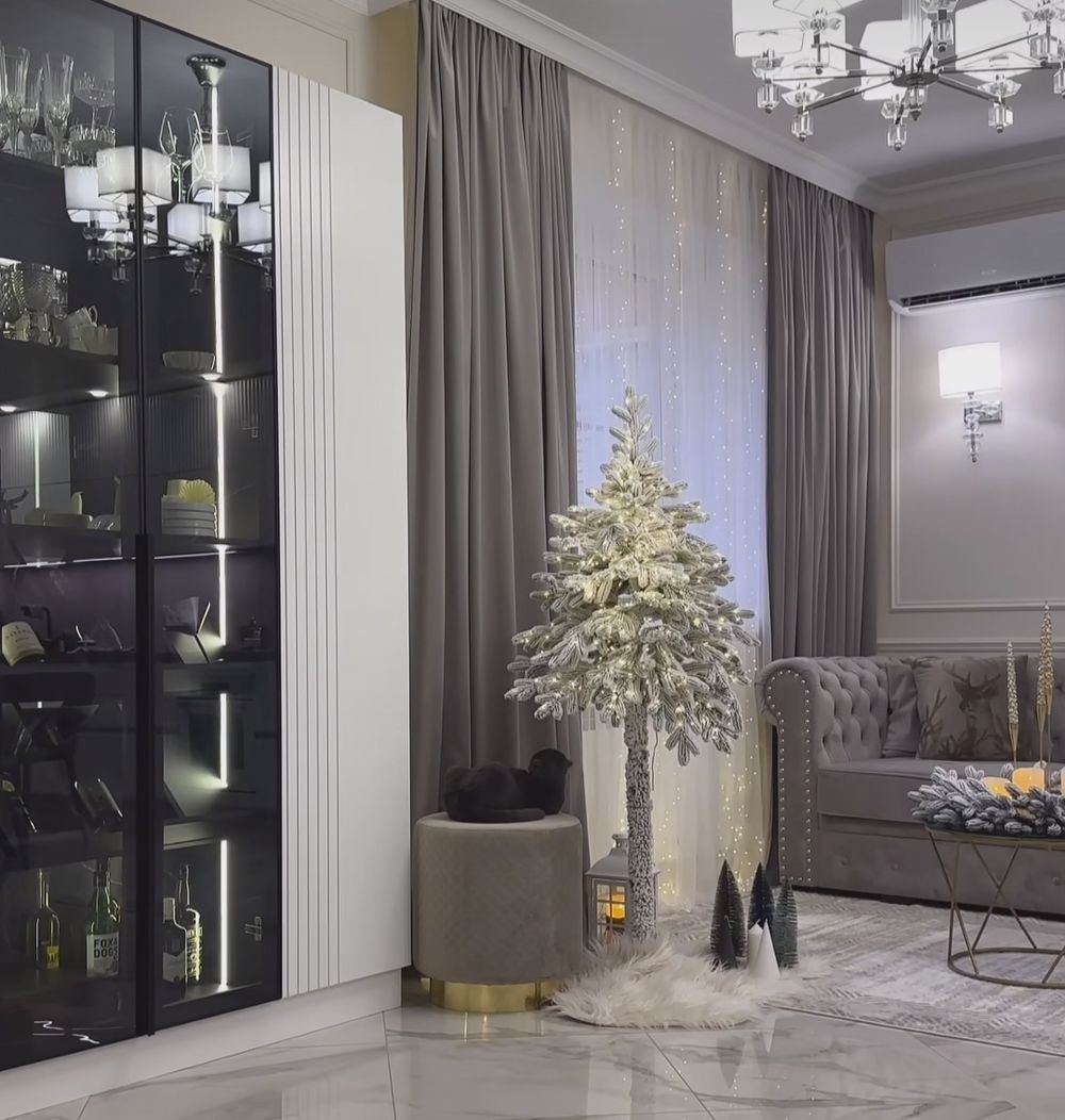 Заснеженная ель на ножке «Тароко» (Литая хвоя) 180 см / 1,8 м