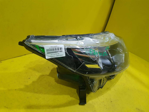 Битая Фара правая Nissan Qashqai J11 13-19 галоген