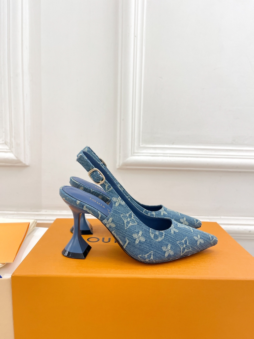 Louis Vuitton Slingback Pump