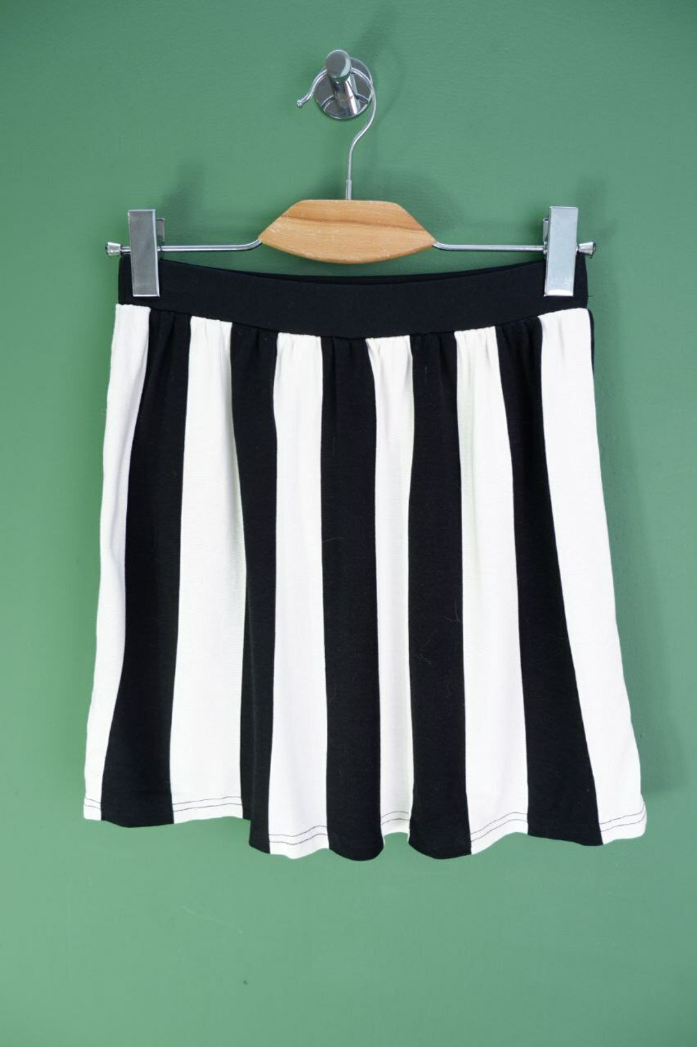 Юбка H&M с вискозы на каждый день 42 размер