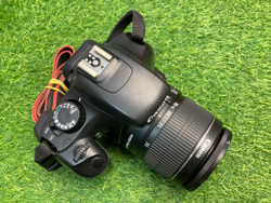 Canon 1100D kit EF-S 18-55mm IS ll 3.000 кадров