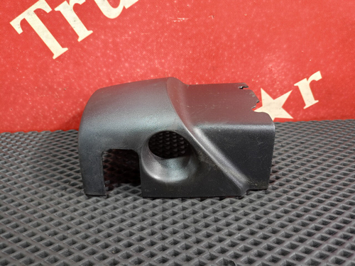 Кожух рулевой колонки