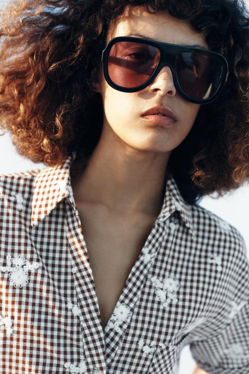 ZARA РУБАШКА В КЛЕТКУ С ВЫШИВКОЙ, КОРИЧНЕВЫЙ/ЭКРЮ