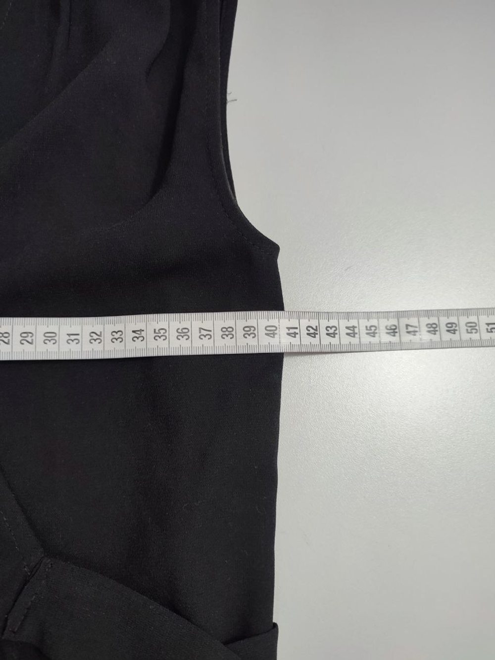 Жилет Dorothy Perkins практичный 40 размер