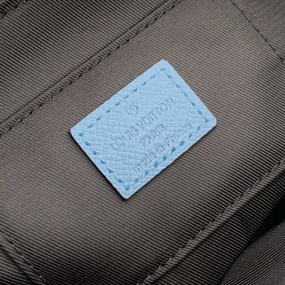 Louis Vuitton Pulse Wearable Wallet