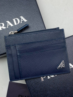 Кошелёк Prada