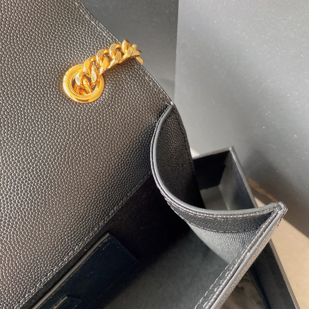 YSL Kate Medium 24 cm