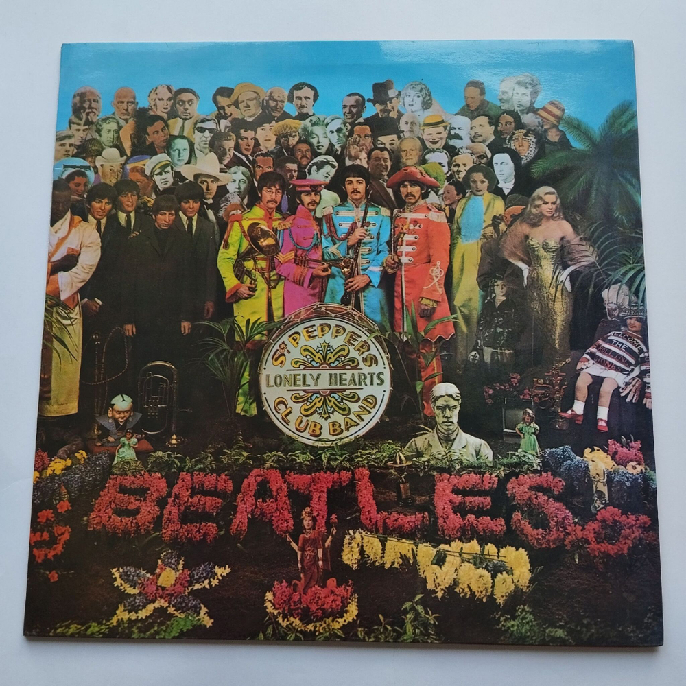 Винтажная виниловая пластинка LP The Beatles Sgt. Pepper's Lonely Hearts Club Band (Japan 1974) (No Obi) With A Little Help From My Friends